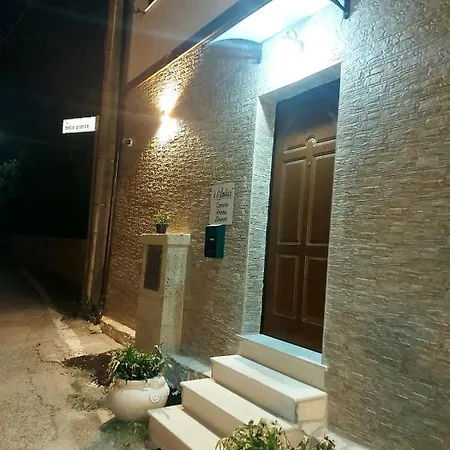 - I Salici